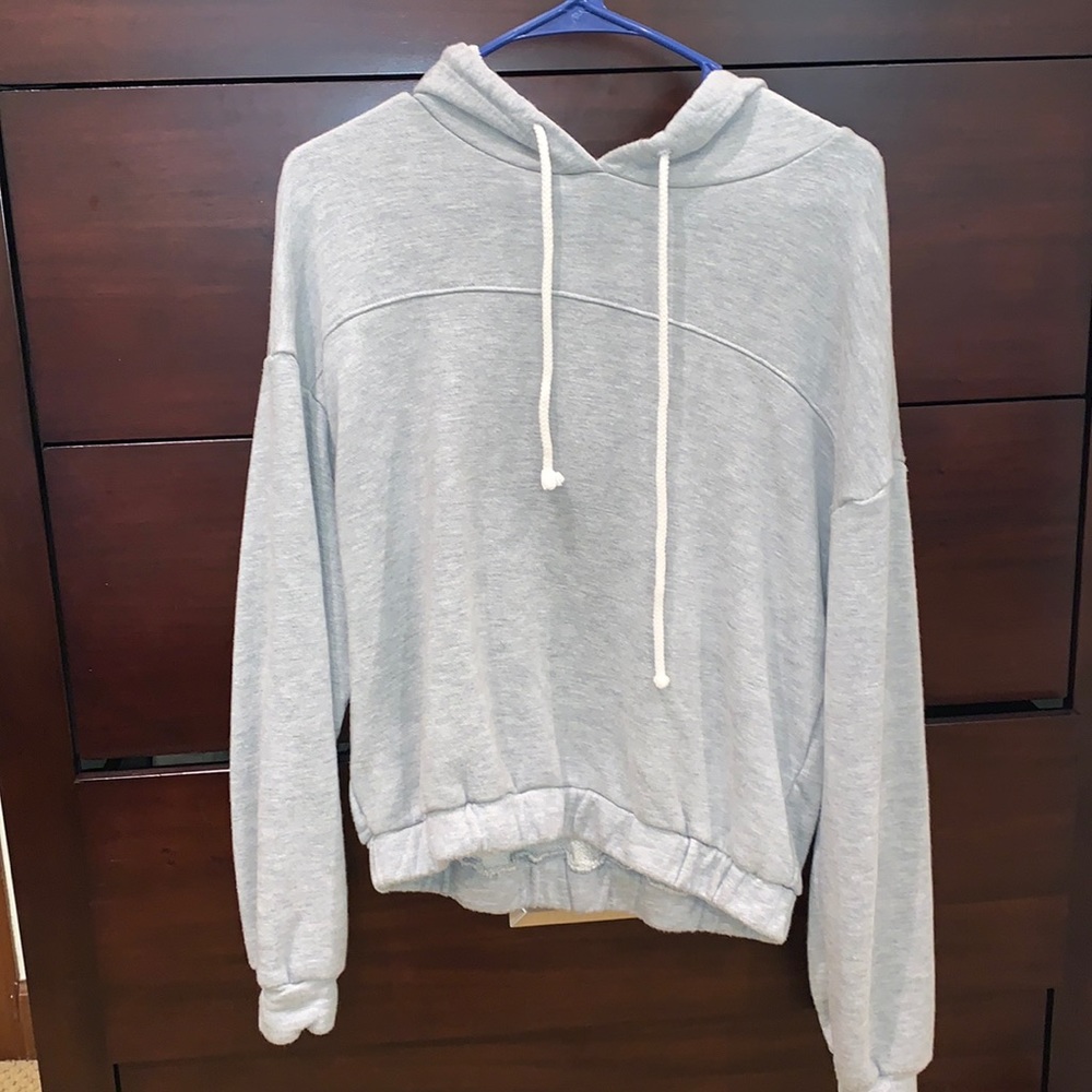 Grey sweatshirt